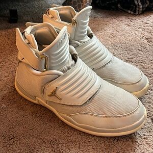 Jordan Generation 23 Sneakers / Light Bone-White Summit / Sz 10 M